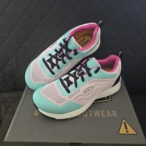 Keen Women's Sparta 2 Turquoise and Pink Aluminum Toe Shoes 9 NWT